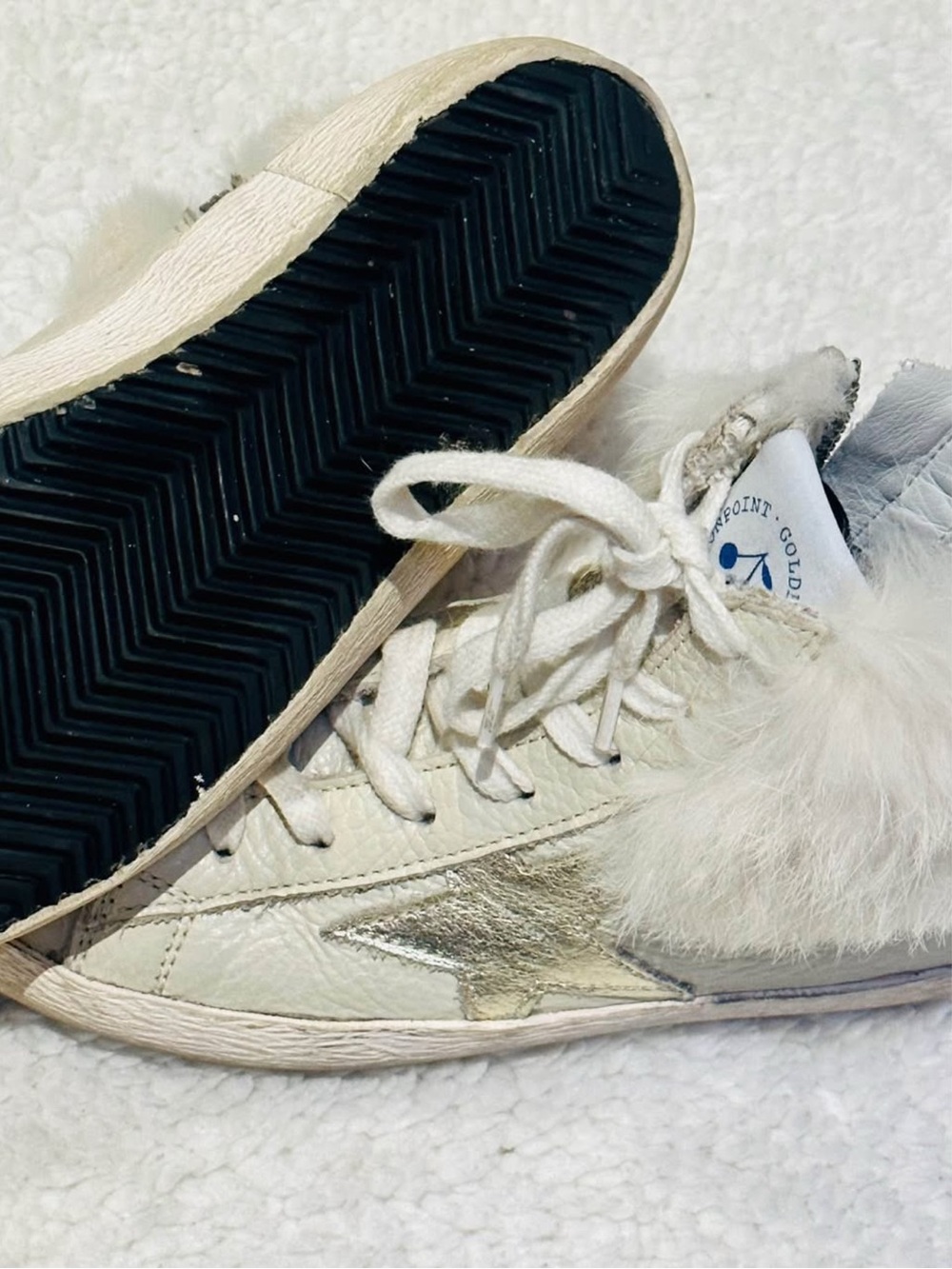Bonpoint White Sneakers with Gold Star and Fur Trim 34  golden goose !